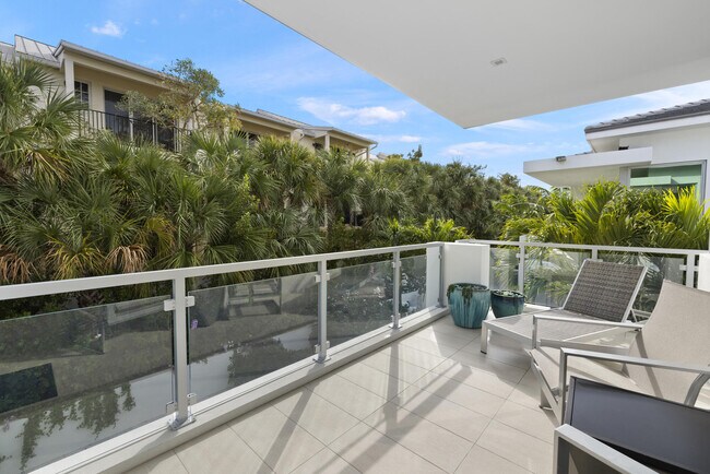 Building Photo - 402 Ocean One Ln