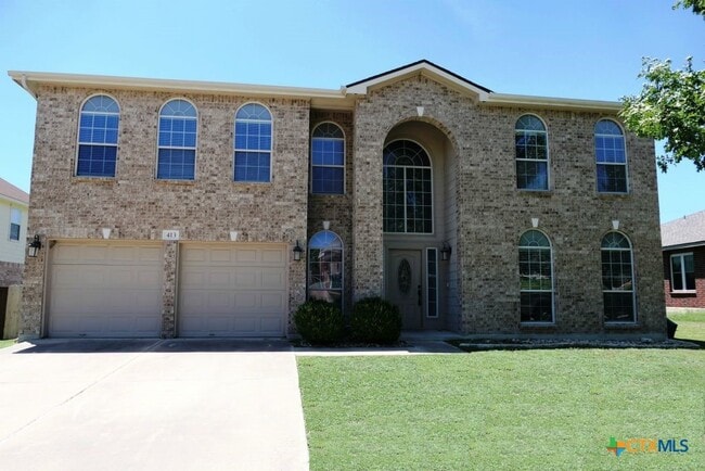 Primary Photo - 413 Cattail Cir