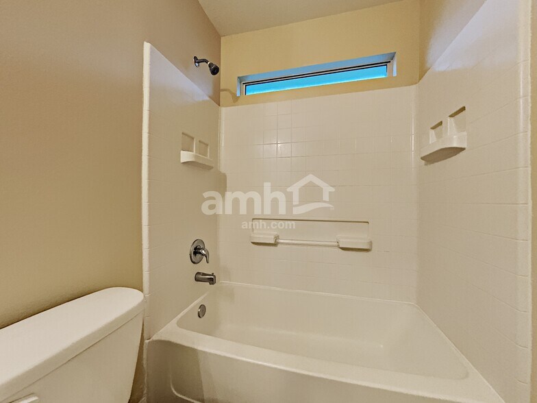 Building Photo - 21535 Micheala Way