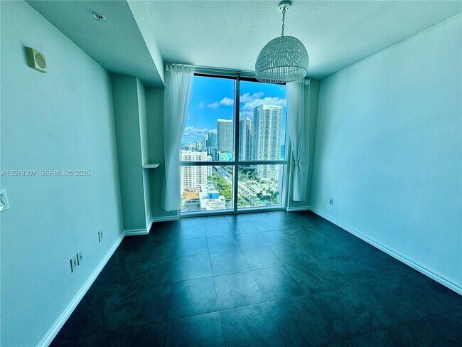 Building Photo - 1945 S Ocean Dr