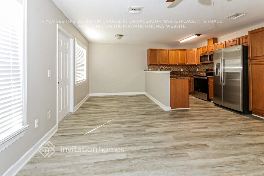 Building Photo - 149 Carol Susan Ln