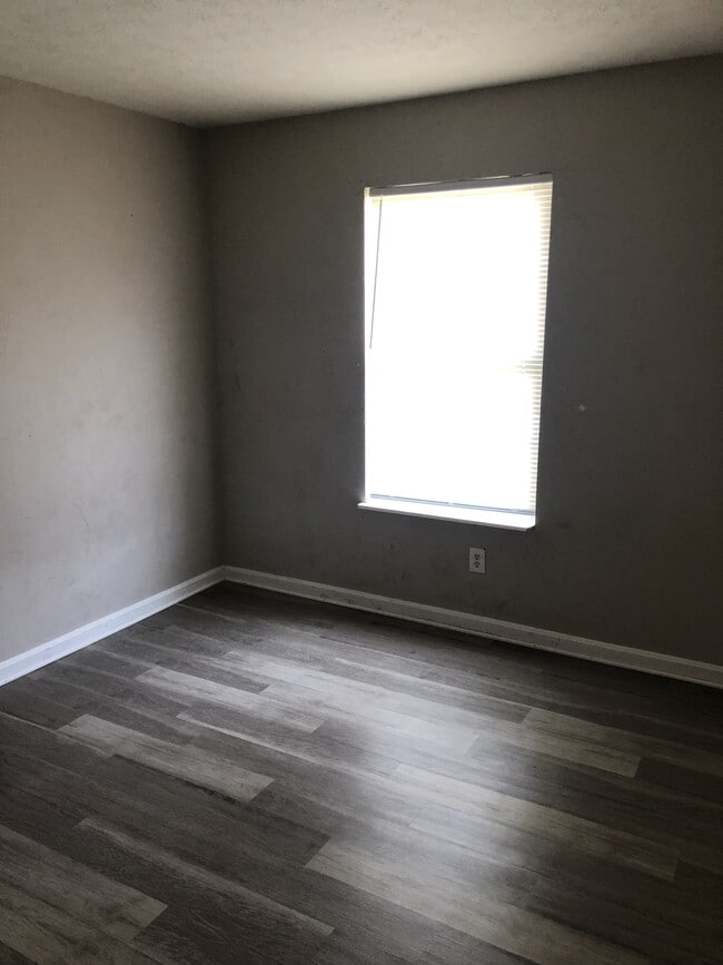 Building Photo - 4107 Blue Lick Ct