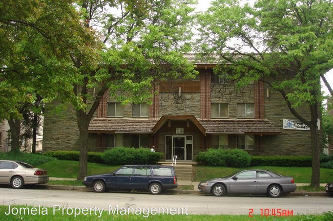 Building Photo - 2920 W Highland Blvd