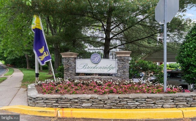 Building Photo - 18508 Boysenberry Dr