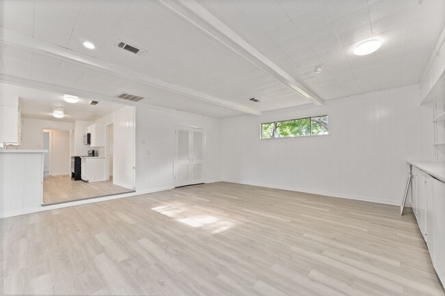 Building Photo - Welcome to a Home Full of Character and Co...