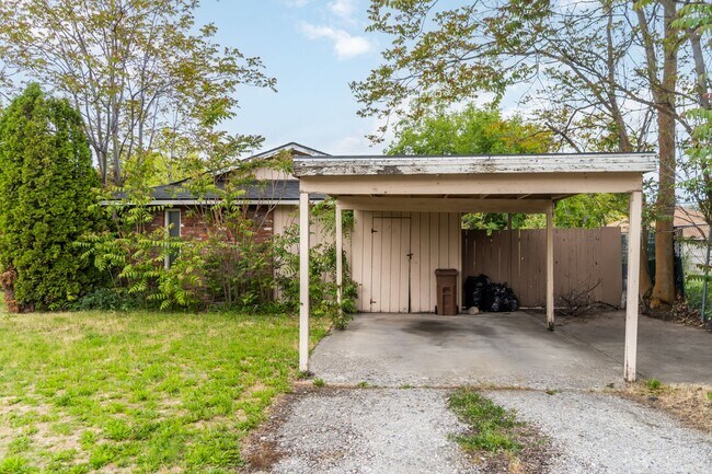 Building Photo - 1314-1316 N Napa St