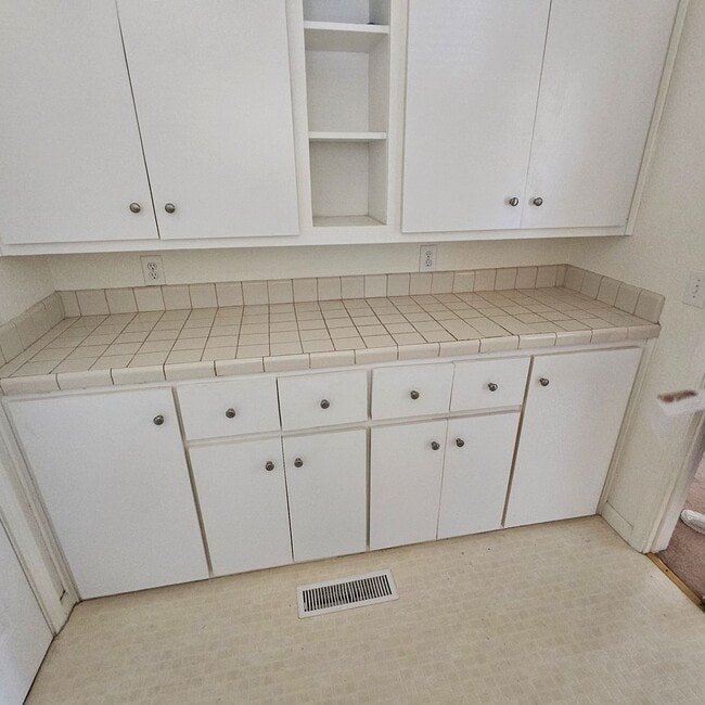 Building Photo - 3 bedroom home in Mason Valley's  Walker R...