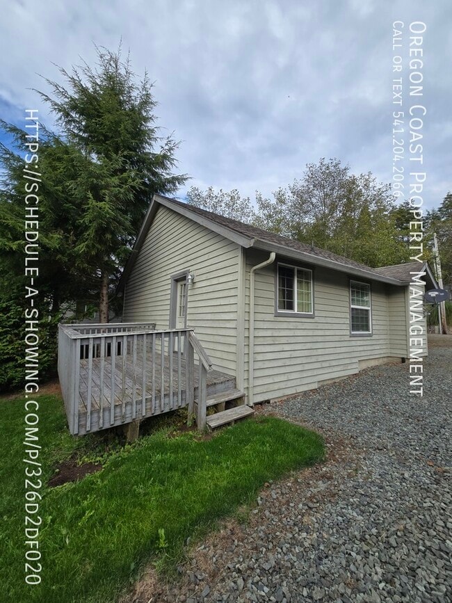 Building Photo - 135 S Quadrant St