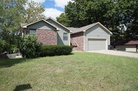 Building Photo - 3701 Santiago Dr