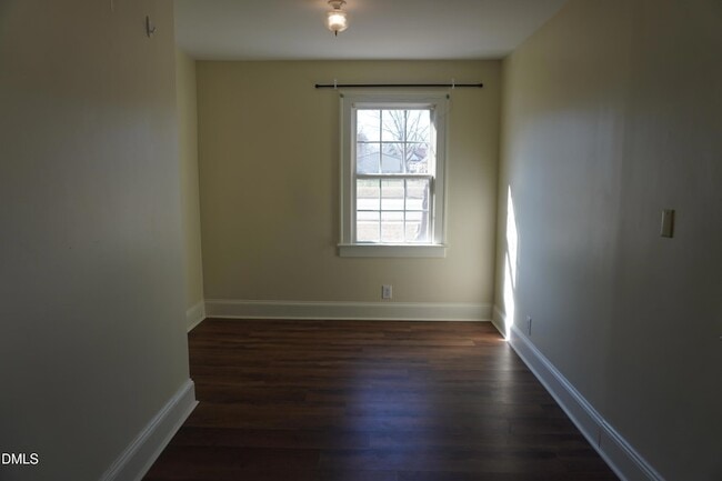 Building Photo - 1203 S Main St