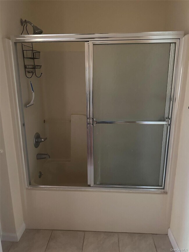 Building Photo - 105 N Montgomery St