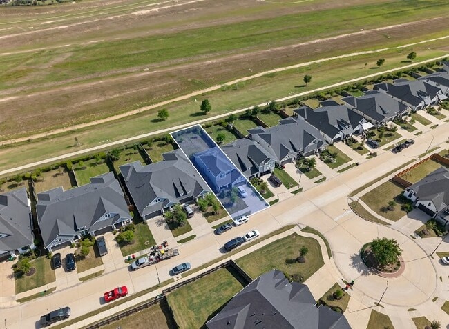 Building Photo - 23731 Ruby Bramble Trail