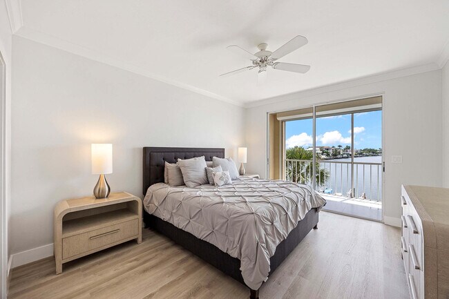 Building Photo - 9700 Gulf Shore Dr