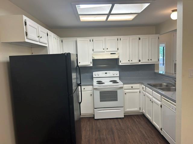 Building Photo - 825 Mica Ln