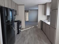 Building Photo - 388 Sterling Dr