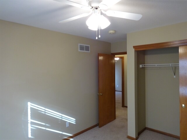Building Photo - 4936 Claymill Dr