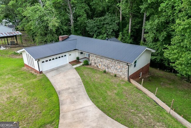 Building Photo - 3349 Old Atlanta Rd