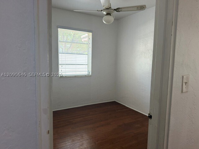 Building Photo - 2725 SW 82nd Ave