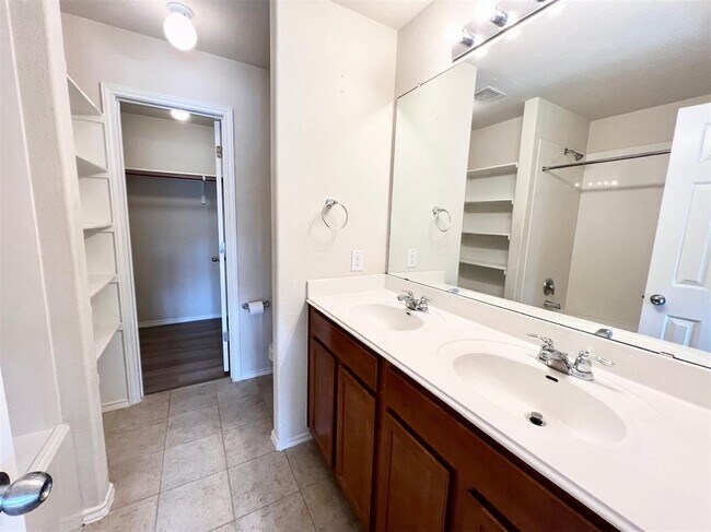 Building Photo - 147 Wildfire Cove
