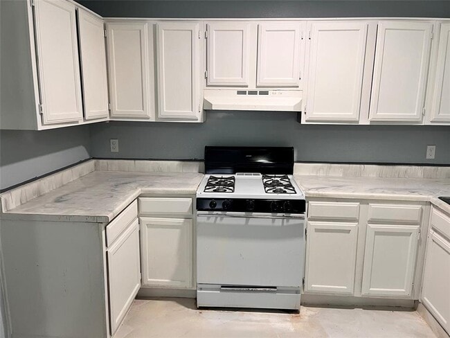 Building Photo - 16631 Gold Ridge Ln