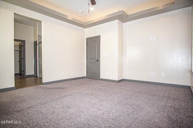 Building Photo - 12337 Desert Palms Ave