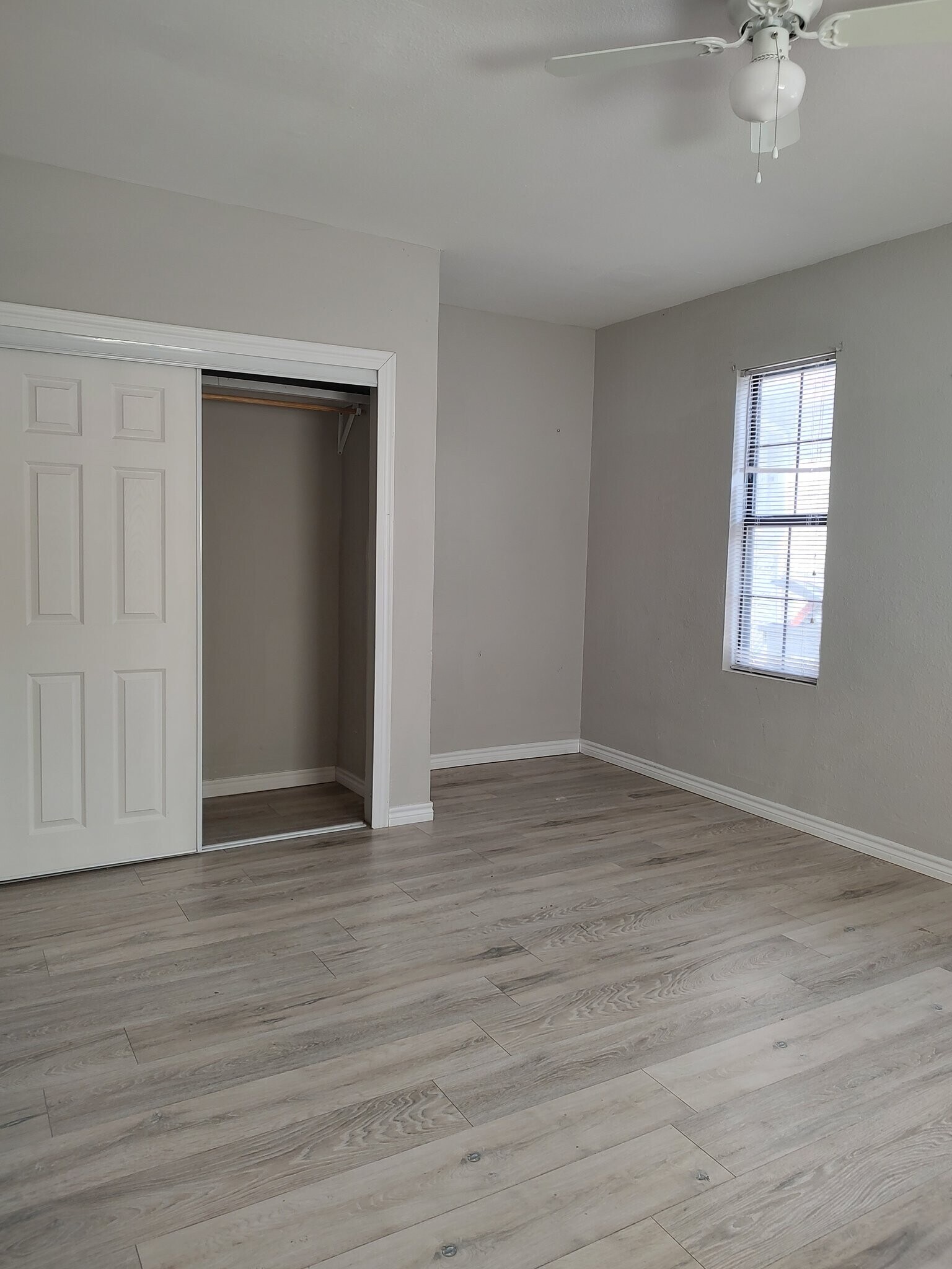 Building Photo - 551 Cincinnati Ave