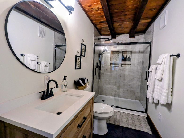 Building Photo - 1115 Bear Creek Pike