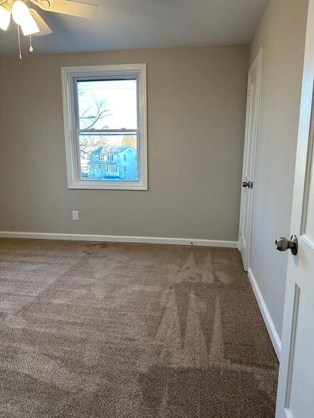 Building Photo - 2511 Wetherill St