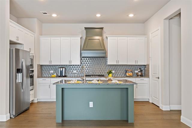 Building Photo - 4129 Angelina Dr