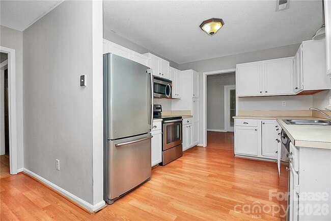 Building Photo - 11718 Fernhurst Ln