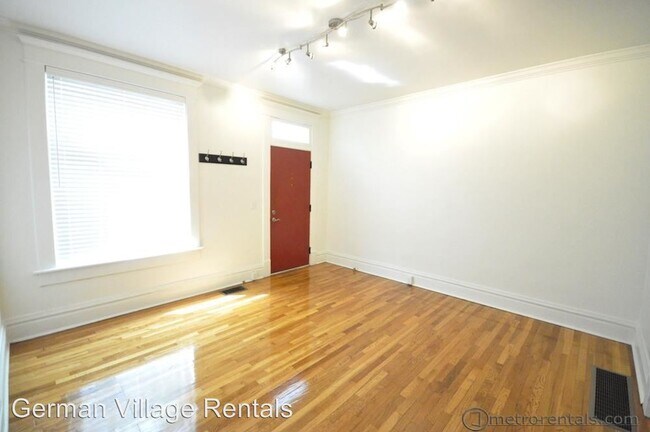 Building Photo - 3 br, 2.5 bath Apartment - 636 City Park
