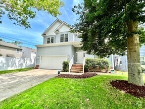 Building Photo - 4 bedroom home in Oceanview, Norfolk