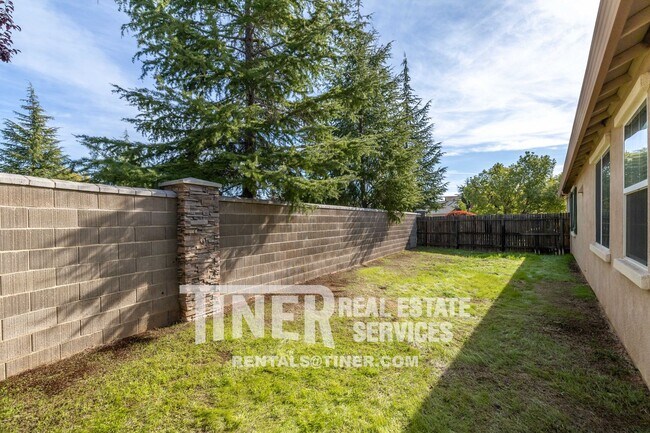 Building Photo - 1422 Stoney Cross Ln