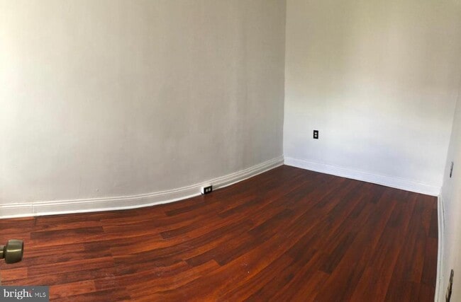 Building Photo - 2910 D St