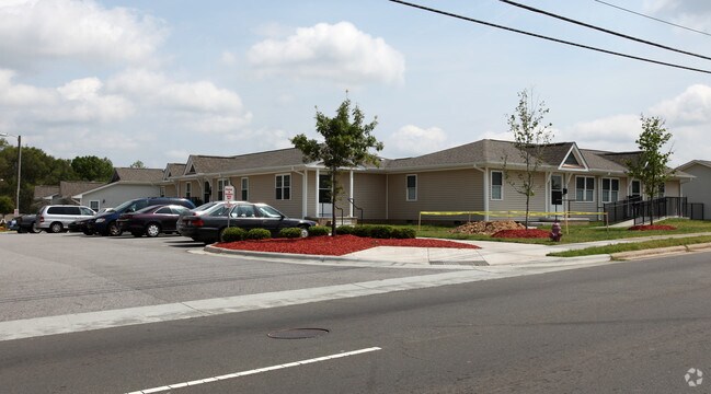 Building Photo - Mutual Heights Apartments