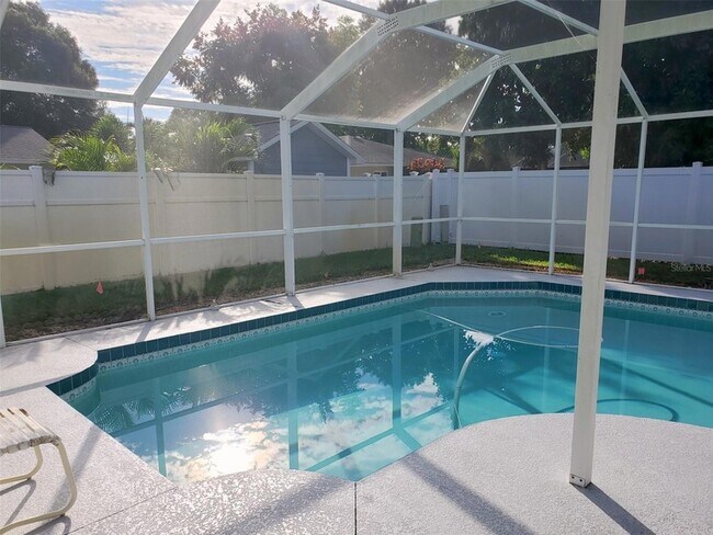 Building Photo - 2203 43rd St W