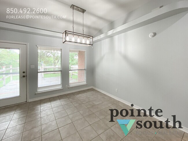 Building Photo - 9678 Westgate Cir