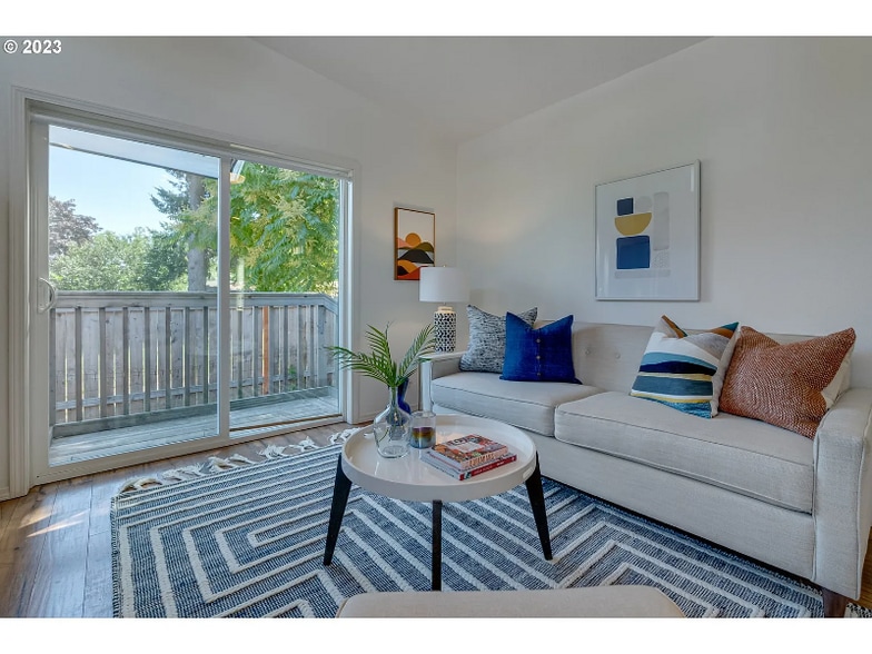 Building Photo - 8141 SE 74th Ave