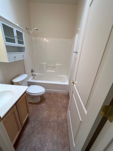 Building Photo - 3741 S Avenida de Encino