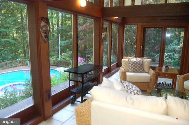 Building Photo - 9728 Swift Creek Ct