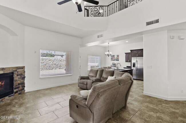 Building Photo - 11621 St Martin Way