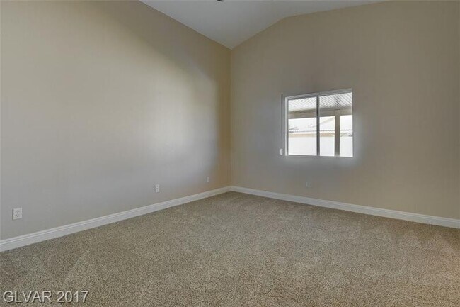 Building Photo - Gorgeous 1 story Home