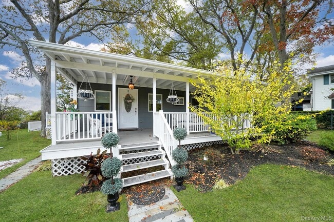 Building Photo - 10 Siracusa Blvd