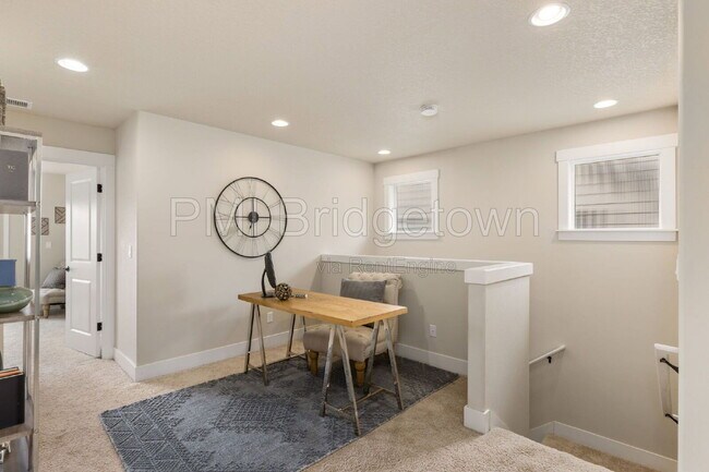 Building Photo - 14780 NW Hydrangea Ct
