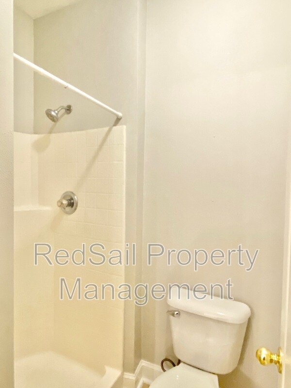 Building Photo - 949 Backspin Ct