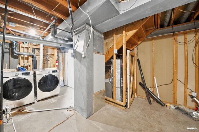 Building Photo - 7882 Elder Cir