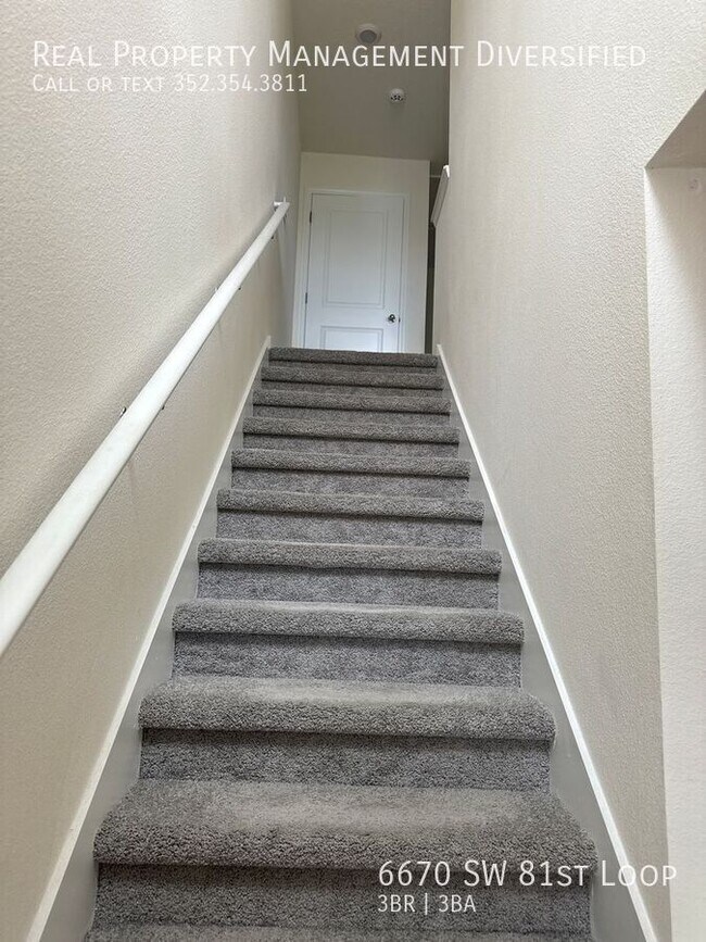 Building Photo - 6670 SW 81st Lp