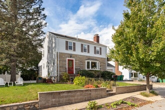 Building Photo - 12 Headland Way
