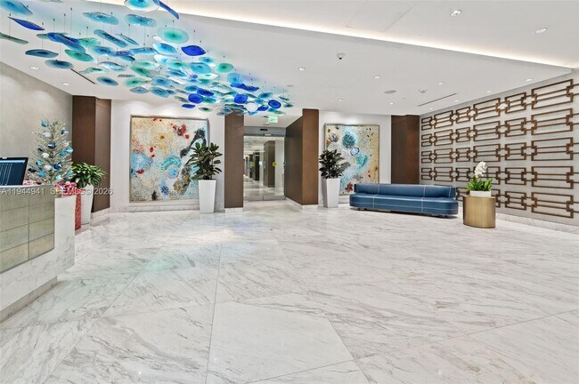 Building Photo - 10155 Collins Ave