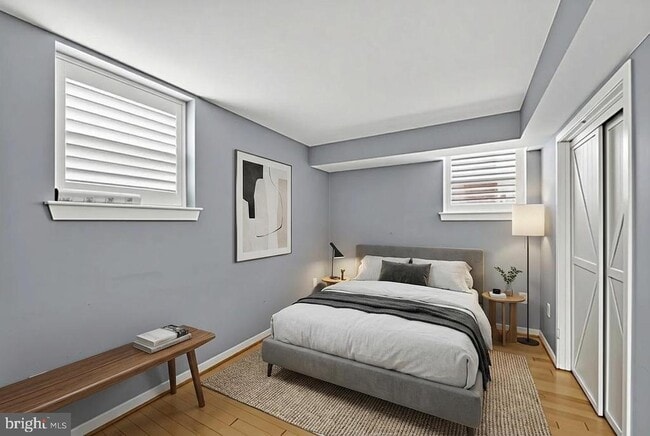 Building Photo - 420 16th St SE